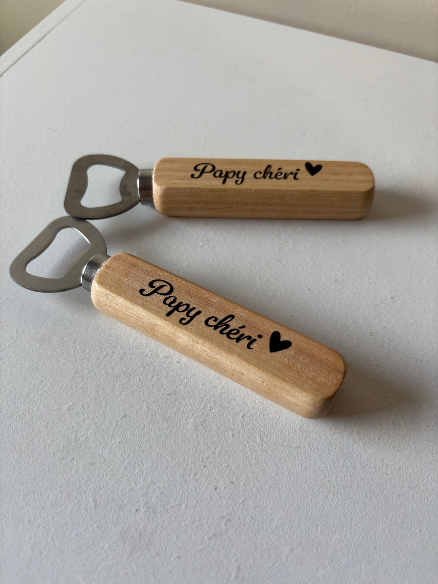 Décapsuleur personnalisé